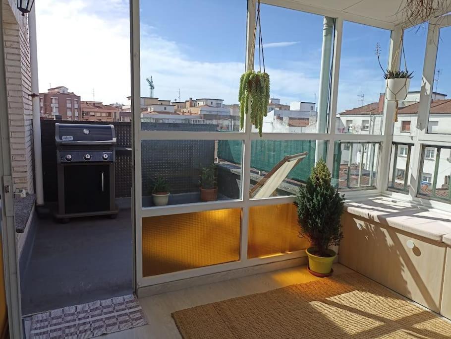 Atico De 2 Con Terraza En *
